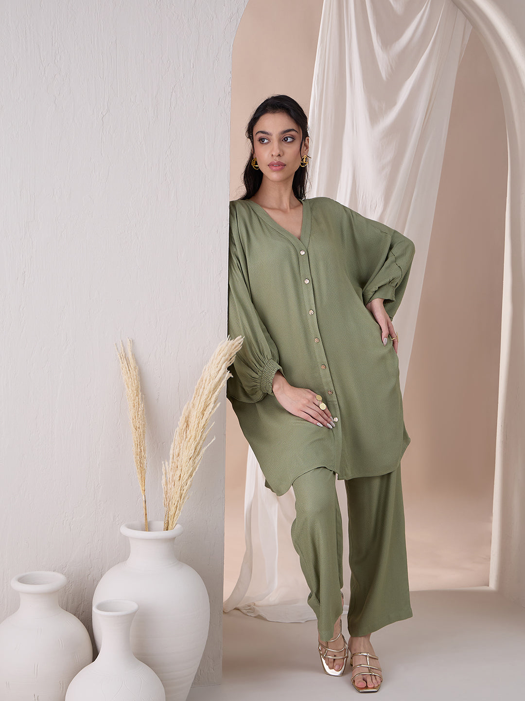 Pista Green Button Down Tunic With Straight Pant