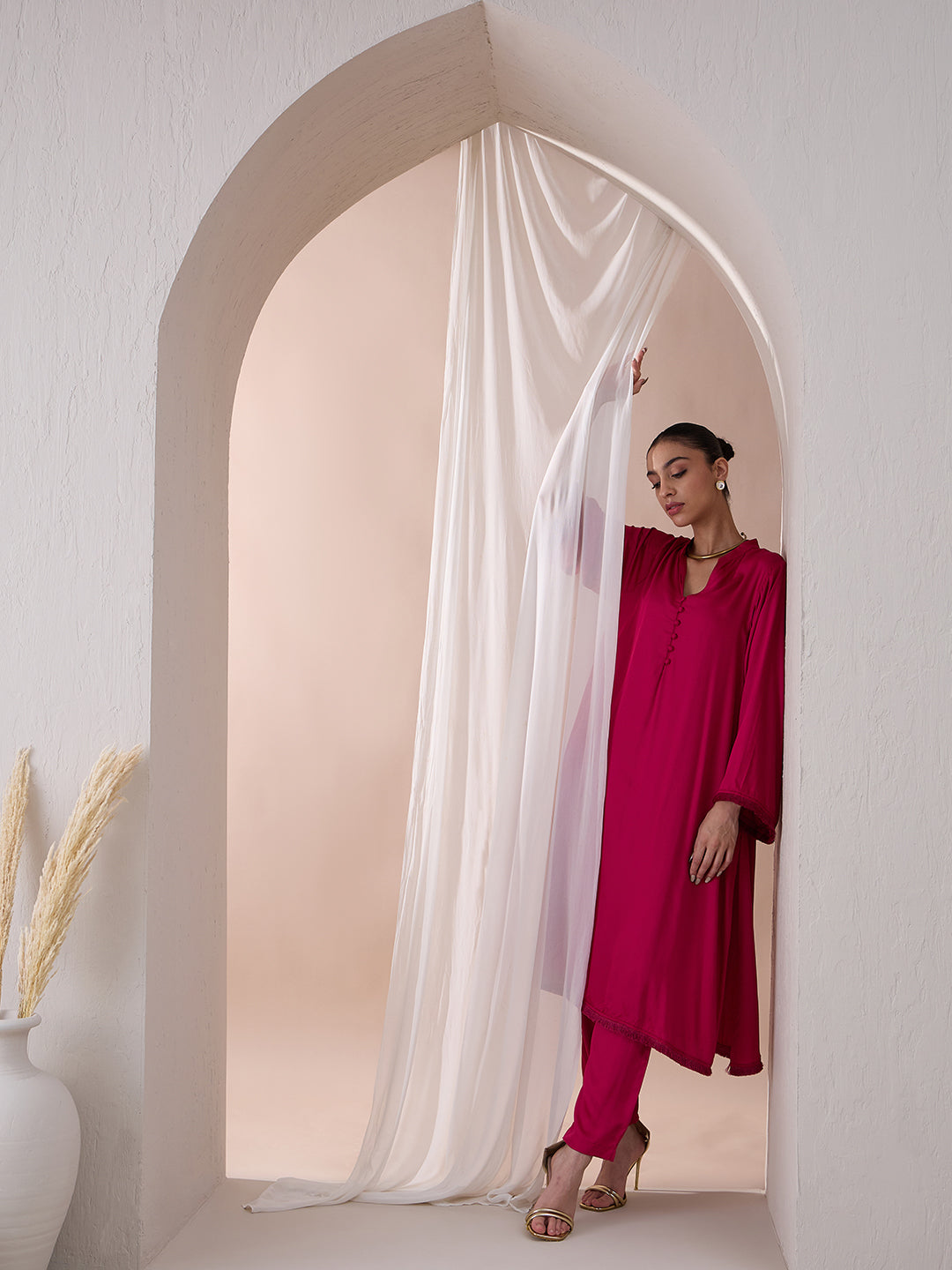 Pink Fringe Lace Detailing Long Kurta With Straight Pant