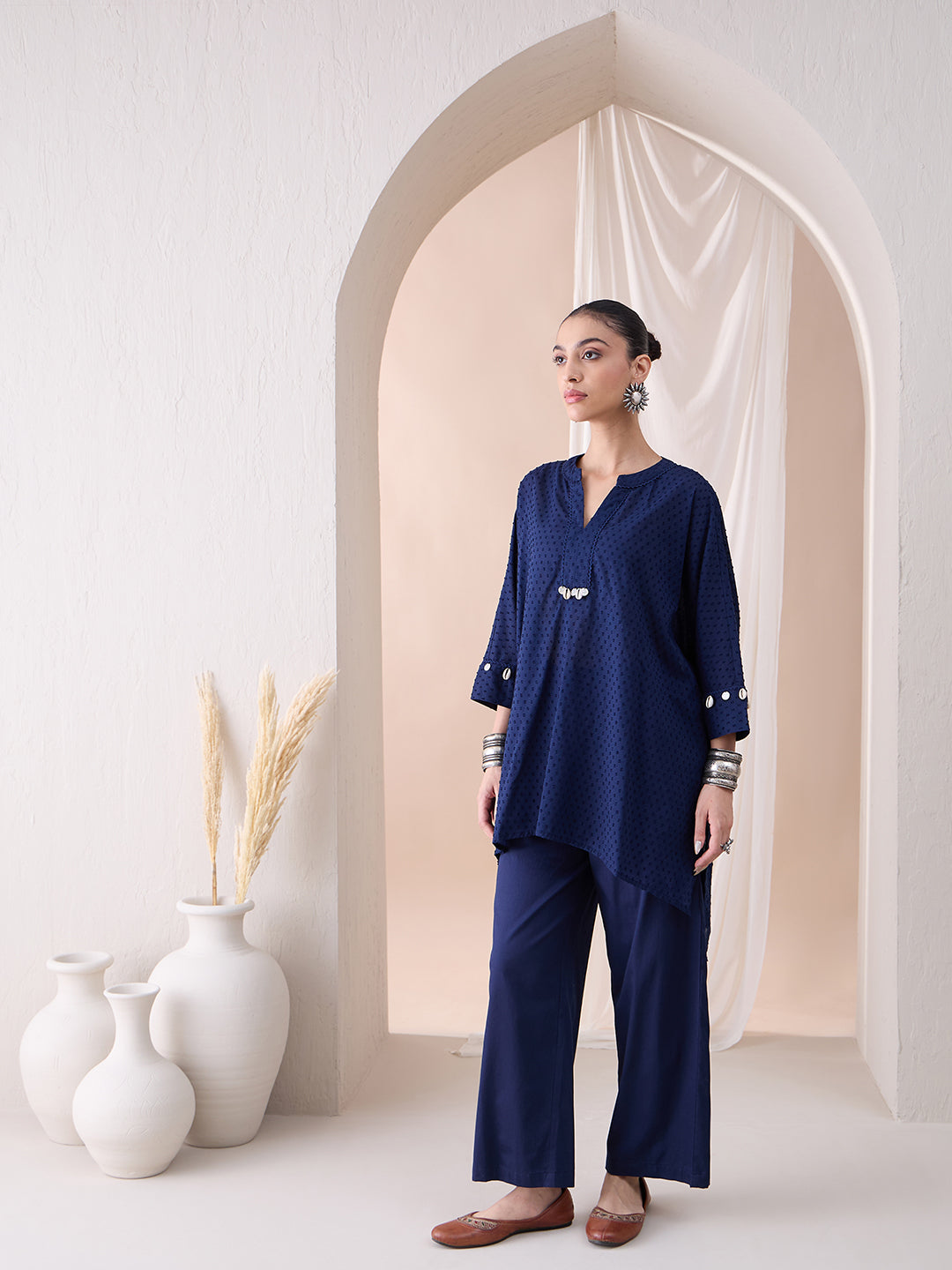 Navy Dobby High Low Kurta With Straight Pant