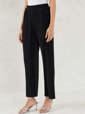 Black Plisse Straight Pant