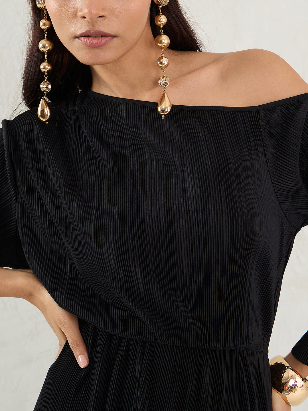 Black Plisse Off Shoulder Midi Dress