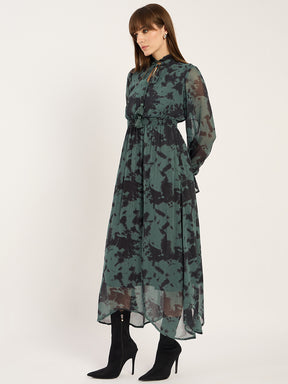 Green Abstract Print Cinched Waist Maxi Dress