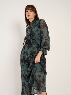 Green Abstract Print Cinched Waist Maxi Dress