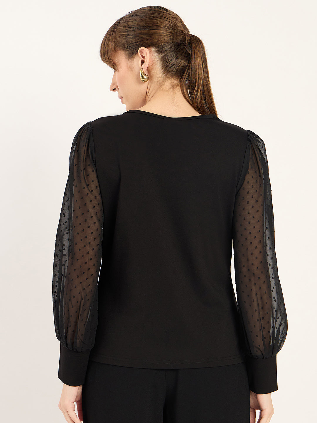 Black Round Neck Dobby Sleeves Top