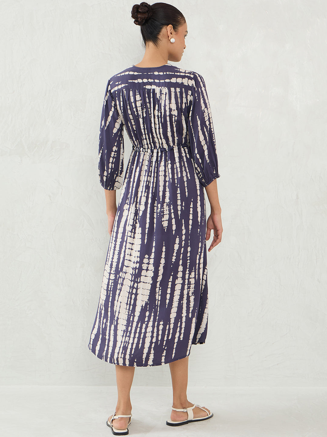 Navy Printed Waist Ruched Detailing Midi Dress