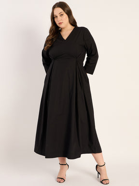 Black Pleat Detailing Poplin Maxi Dress