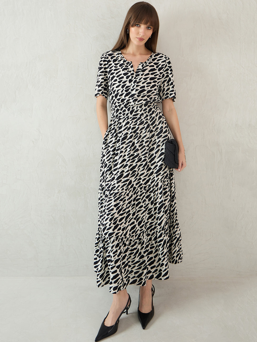 Black And White Abstract Print Tiered Maxi Dress