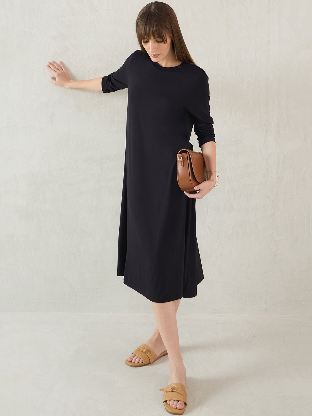 Bamboo Black Knit T-Shirt Midi Dress