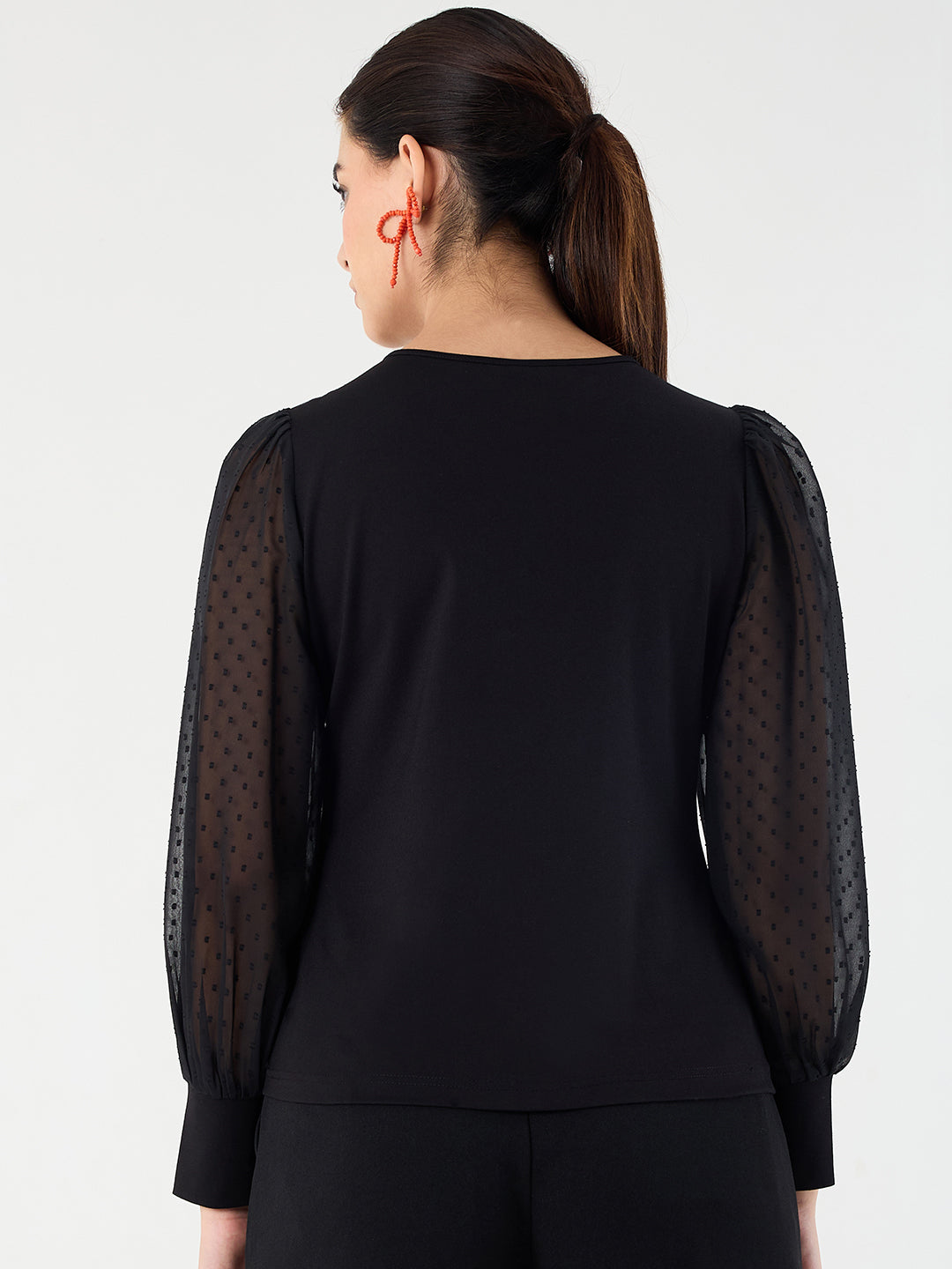 Black Round Neck Dobby Sleeves Top